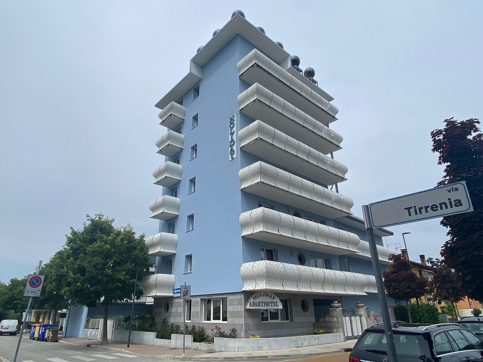 Apart Hotel Holiday