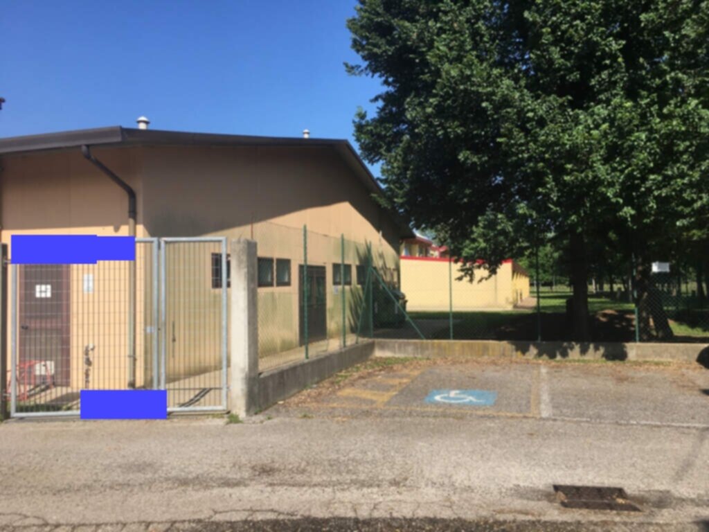 PARCHEGGIO DISABILI RETRO SCUOLA ELEMENTARE