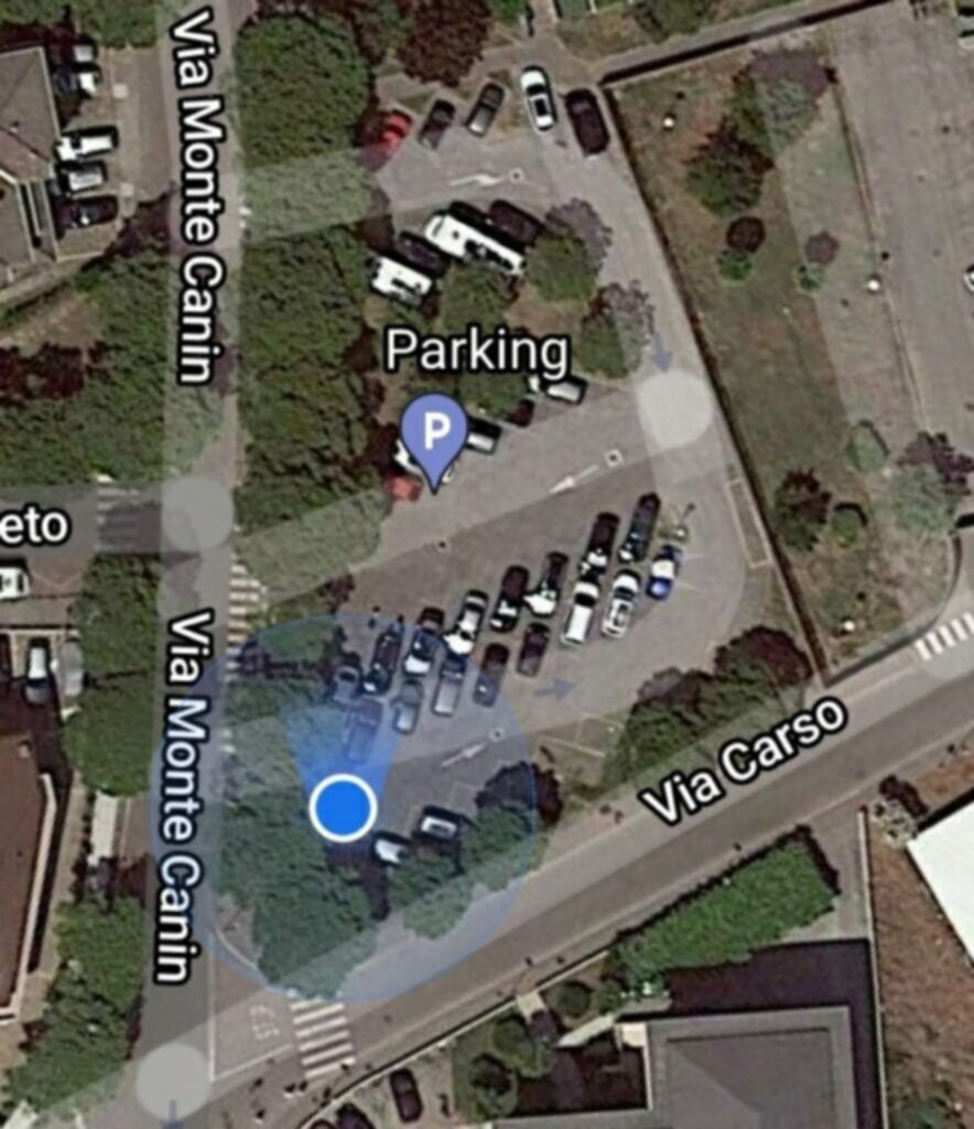 PARCHEGGIO DISABILI PUBBLICO (VIA MONTE CANIN)