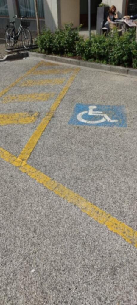 PARCHEGGIO DISABILI PUBBLICO COMUNE REMANZACCO